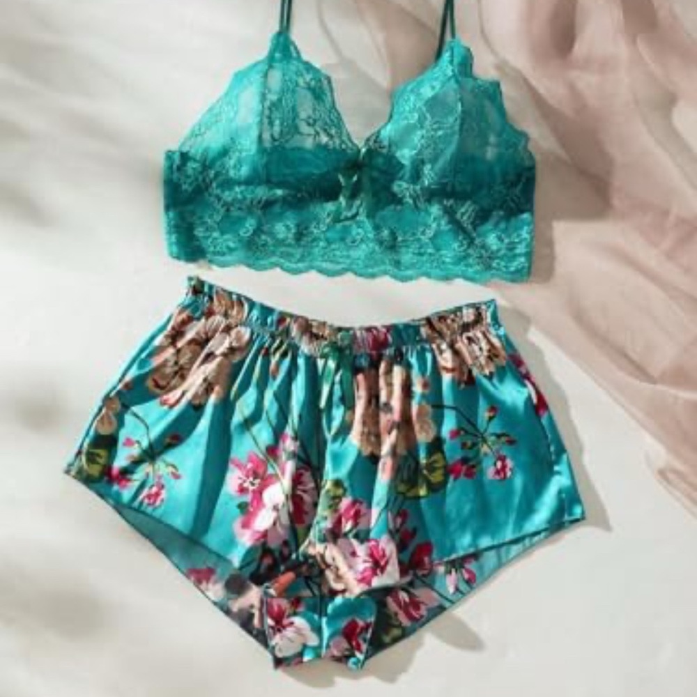 SHEIN Blue Pajama Set with Lace Detailing